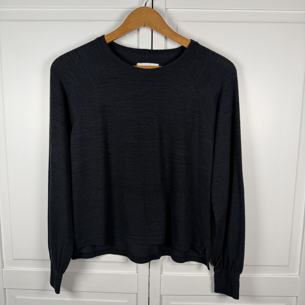 Abercrombie & Fitch Women's Black Blue Sweater Long Sleeve Preppy City XS